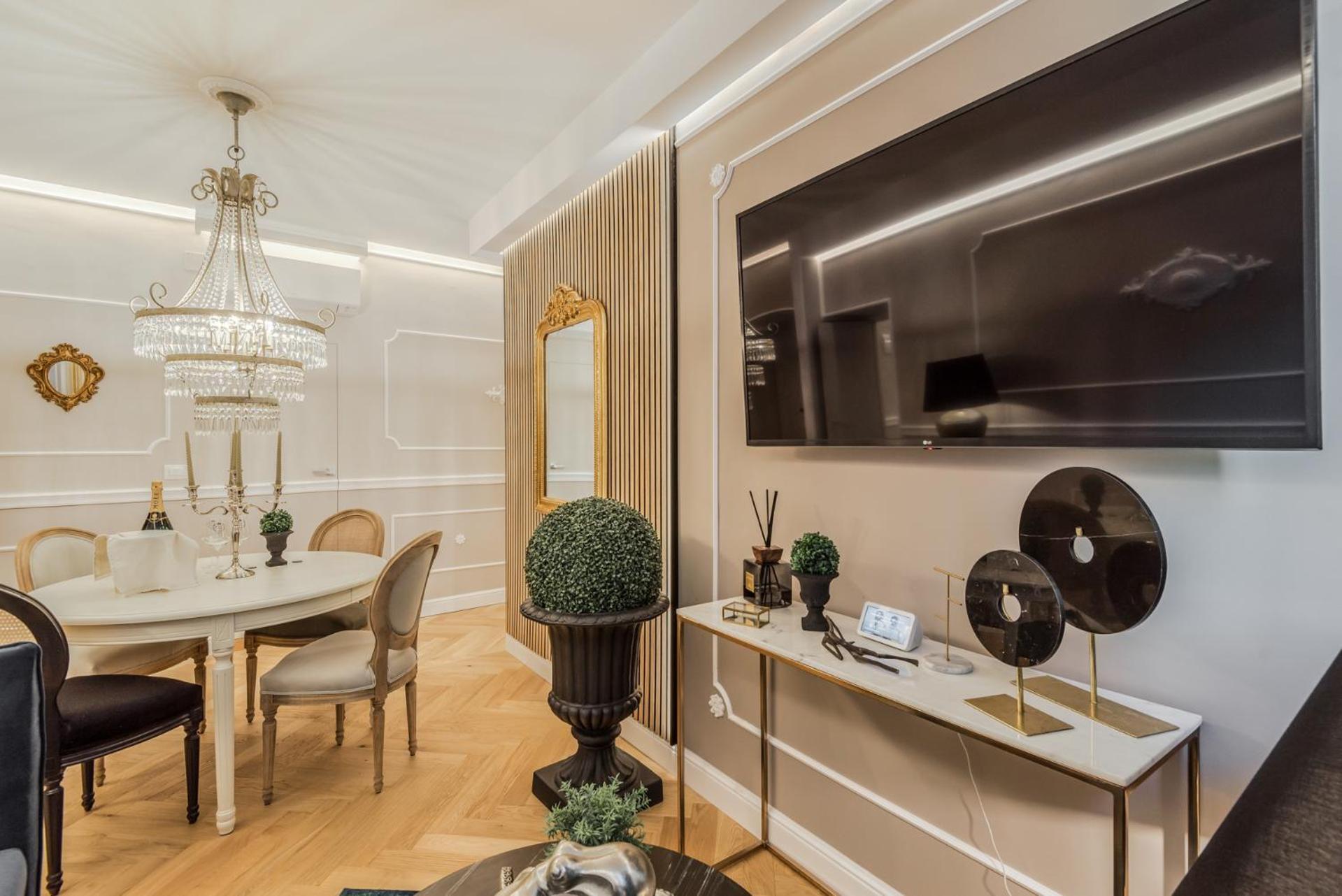 Moulin Rouge Lerici Apartment ภายนอก รูปภาพ